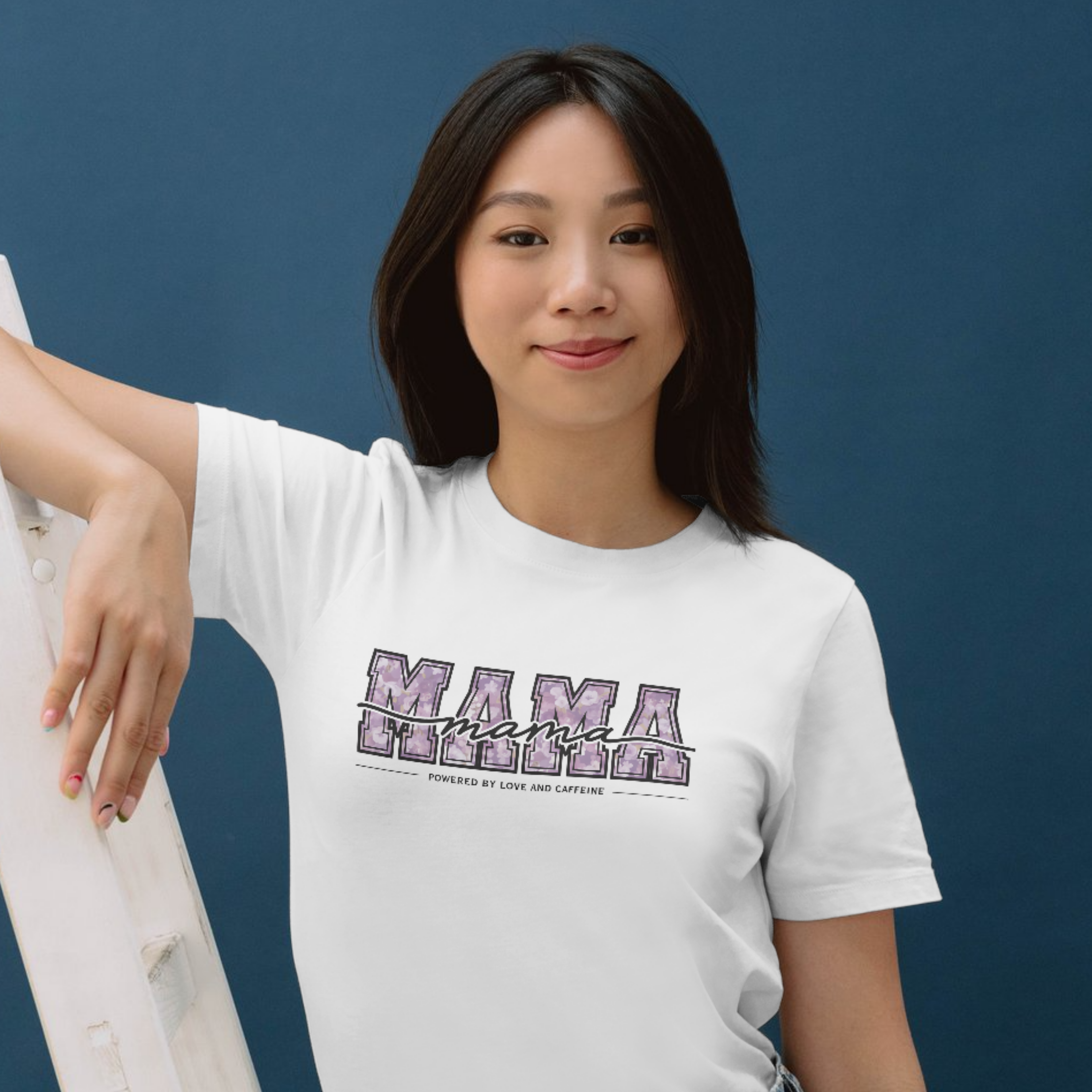 Mama Legend Tee — Retro Floral 'MAMA' Crewneck Shirt